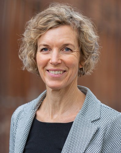 Sandra Helfenstein